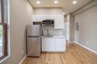 1432 W. Diamond St. Apt 2R
